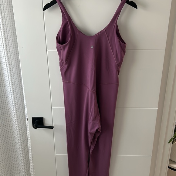 Lululemon - Picture 8 of 11